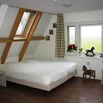 Guest house Farm Overleekerhoeve Monnickendam
